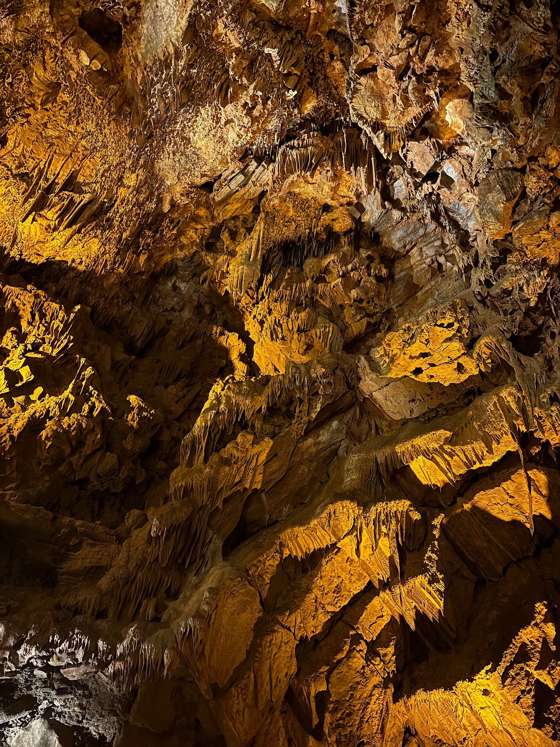Interior cave formations inside Damlataş Cave, Alanya.
