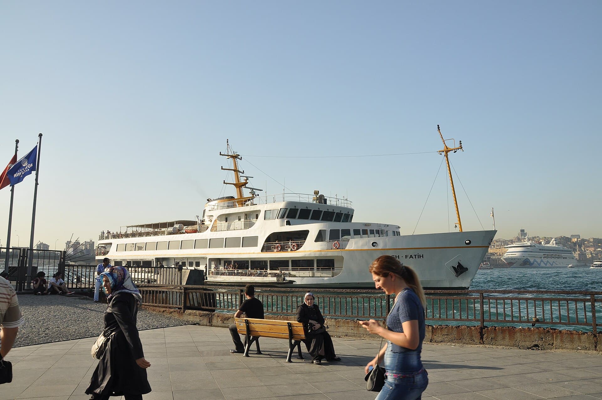 Şehir Hatları ferry ŞH-Fatih docked at Eminönü pier on the Bosphorus