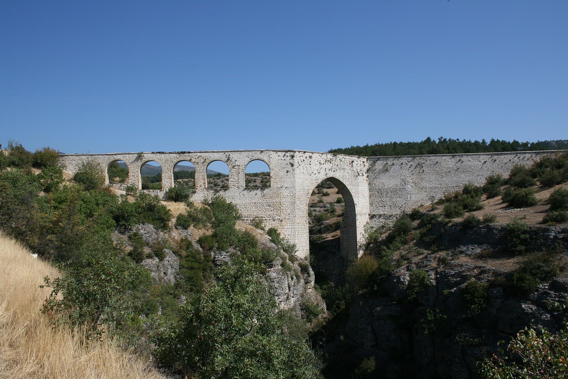 Stone-arched İncekaya Aqueduct spanning the deep Tokatlı Canyon near Safranbolu.